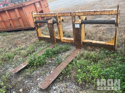 TRM 59 in Wheel Loader Forks - Fits Komatsu WA-270