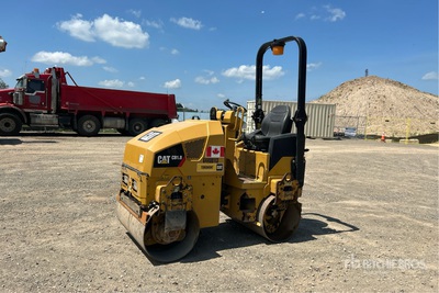 2019 Cat CB1.8 Double Drum Roller