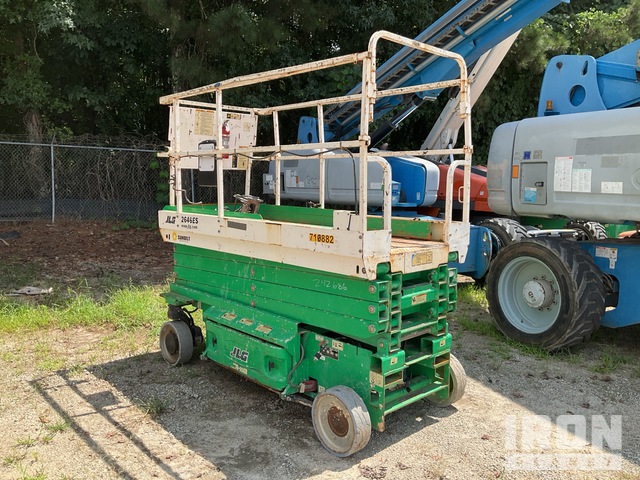 ELEVADOR TIJERA 2015 JLG 2646ES