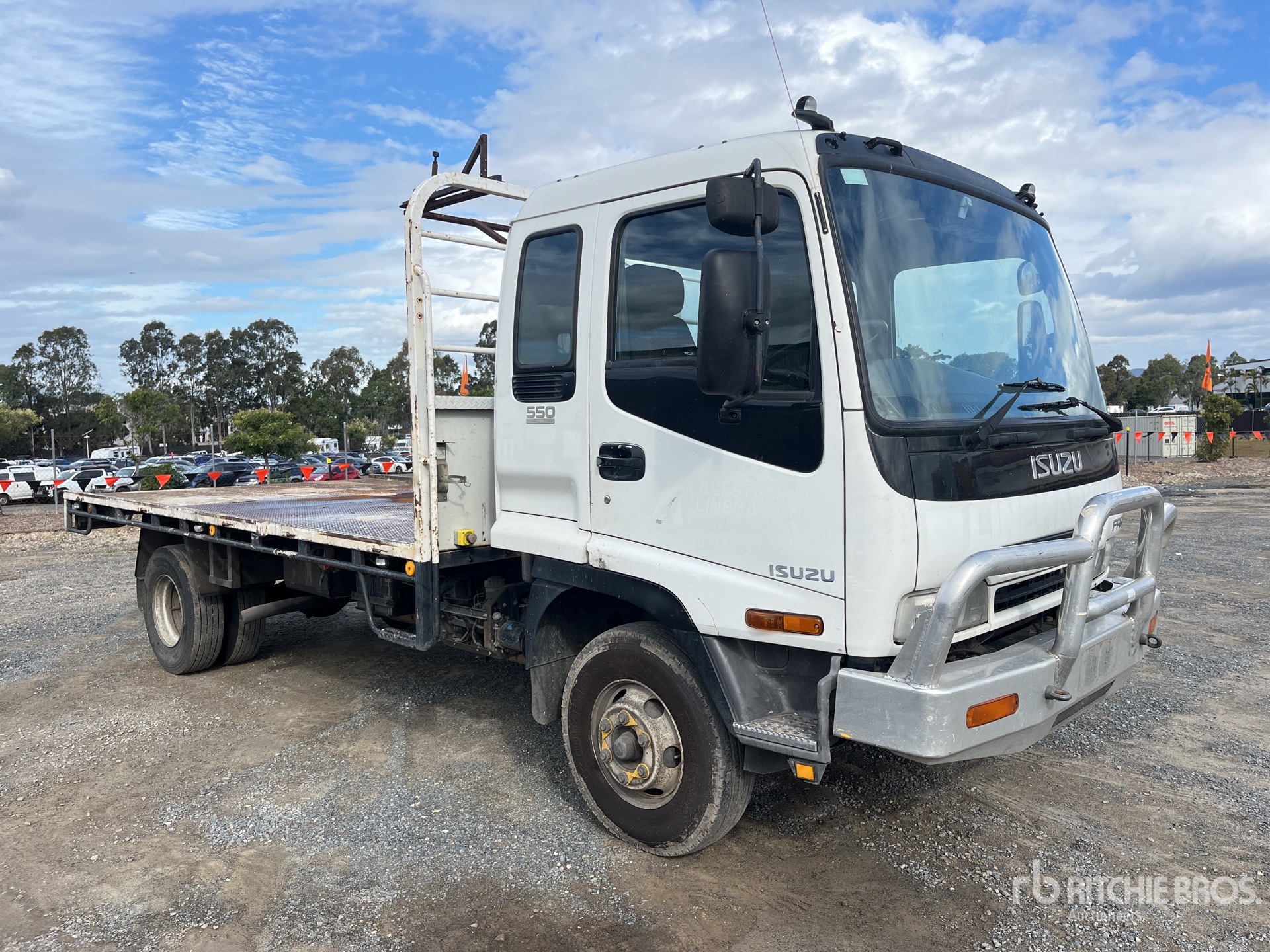 2002 Isuzu FRR 550 Flatbed Truck