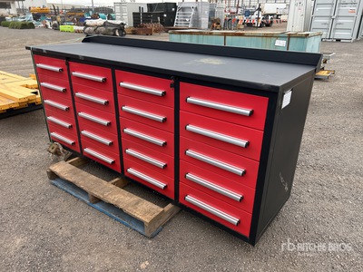 2220 mm 20-Drawer Workbench