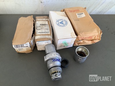 (4) Plug Connectors, (199) Fiber Optic Couplers (2) Connectors & Assorted Items