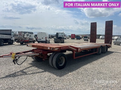 2002 DE Angelis 3R3201 8.45 m Tri/A Rimorchio a cassone fisso