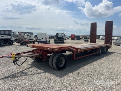 DE Angelis 3R3201 8.45 m Tri/A Flatbed Trailer