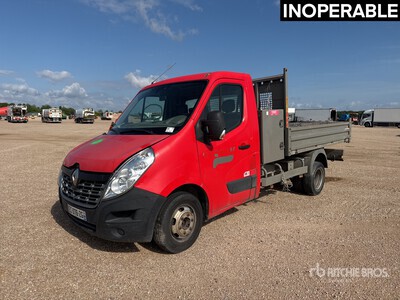 Renault Master Dump Truck (Inoperable)
