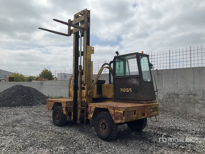1997 Boss 546-5C2 4000 kg Forklift