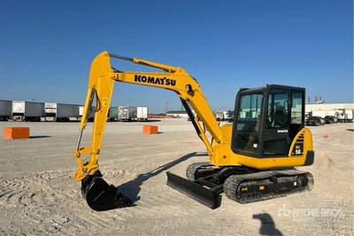 2020 Komatsu PC56-7C を見 Mini Excavator