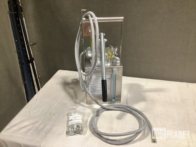 Tronair 06-5022-6500-A7 Reservoir Servicing Unit