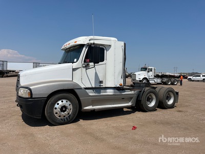 2000 Freightliner FLC120 6x4 Cabeza Tractora Cabina Corta