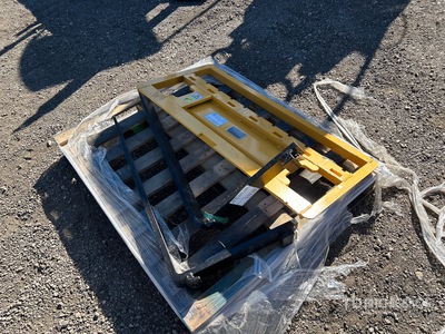 2025 STARVOX SV-CPF36 36 in Skid Steer Forks (Unused)