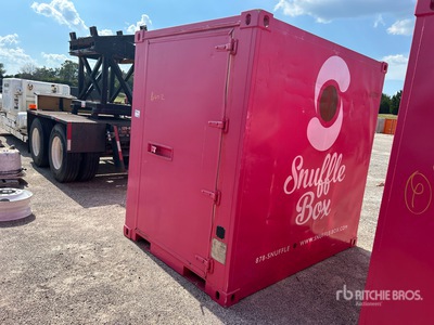 2003 8 ft Storage Container