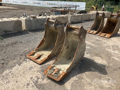 Quantity of (2) Hill Digging 450mm,600mm Excavator Bucket