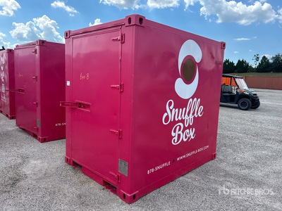 2003 8 ft Storage Container