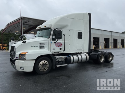 2020 Mack Anthem AN64T 6x4 T/A Sleeper Truck Tractor