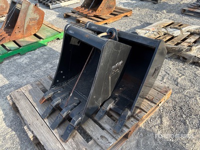 TAG 30 in Q/C Backhoe Loader Bucket