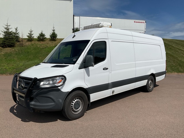 2020 (unverified) Mercedes-Benz Sprinter 2500 4x2 Refrigerated Truck