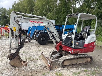 2021 Takeuchi TB230 Mini Excavadora