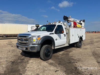 2015 Ford F-550 XLT 4x4 Camion de service