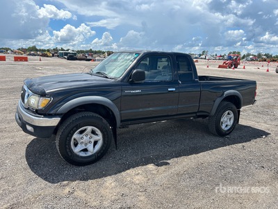 2001 Toyota Tacoma 4x4 Extended Cab Pick Up