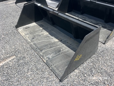 Mid-State 84 in Snow & Litter Godet pour Skid Steer