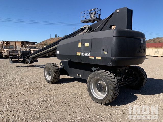 ELEVADOR TELESCóPICO 2018 JLG 4WD 800S