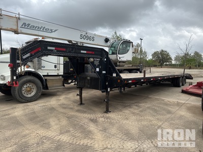 2008 PJ FD402 40 ft T/A Gooseneck Equipment Trailer
