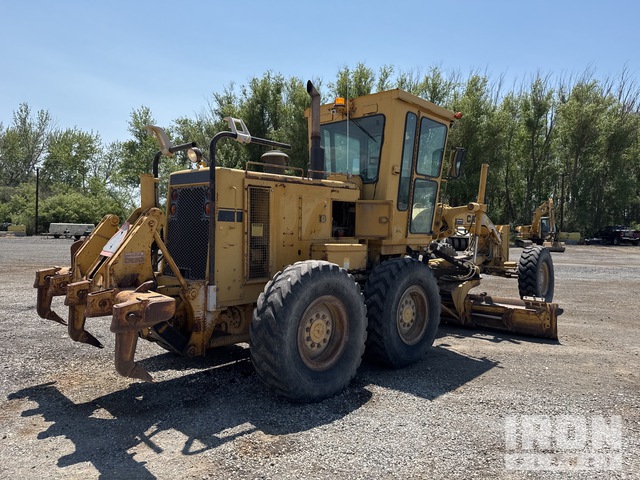 MOTOCONFORMADORA CATERPILLAR 140G 1989