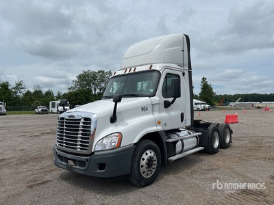 2017 Freightliner Cascadia 125 6x4 トラックトラクター（T/A）