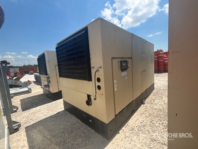 2011 Ingersoll Rand SSR-EP300 1252 cfm Mobile Electric Air Compressor