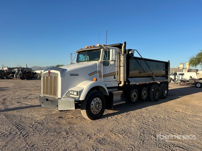 2006 Kenworth T800 10x4 Tri/A Dump Truck