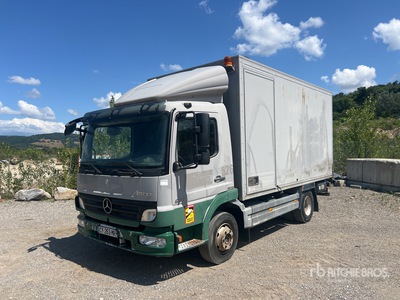 2003 Mercedes-Benz ATEGO 918 BLUETEC4 4x2 Camion Atelier Camion de servicios