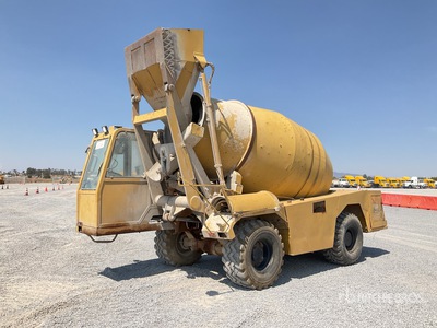 2007 Carmix 5.5XL 4x4x4 Self-Loading Mezcladora de Concreto Todo Terreno / Autohormigonera