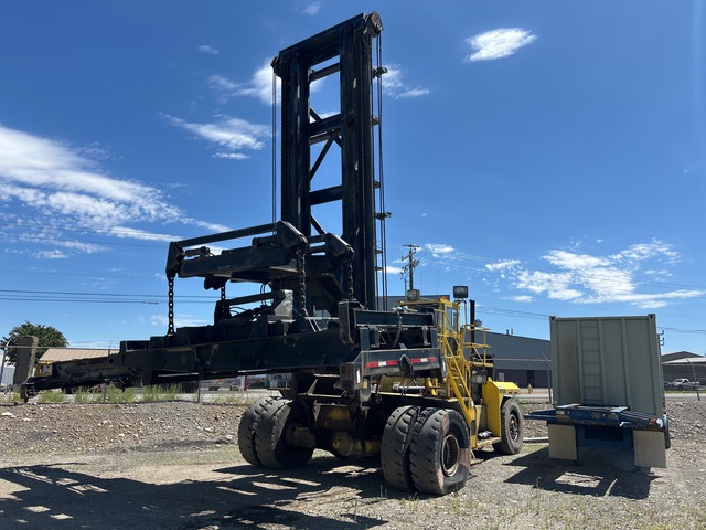 1991 Taylor TEC-950L 95000 lb Container Handler (Inoperable) 1991 Taylor TEC-950L 95000 lb Container Handler (Inoperable)