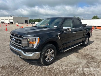 2022 Ford F-150 Lariat 4x4 Crew Cab بيك اب