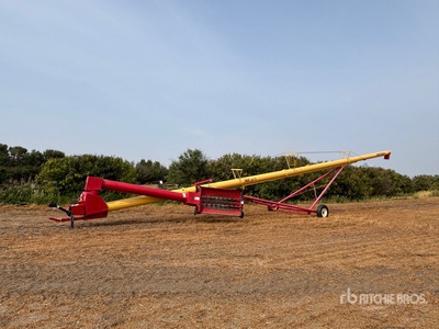2012 Westfield MK 130-71 13 in x 71 ft Swing Grain Auger