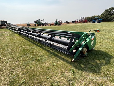 1994 John Deere 930 Rigid Combine Header