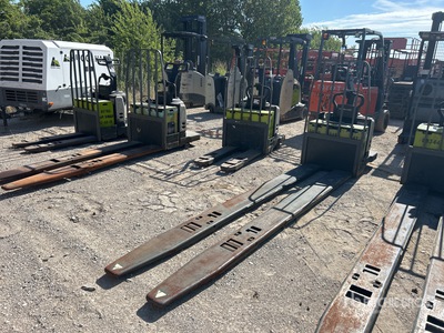 Crown PE4500-80 8000 lb Electric Pallet Jack