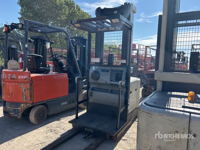 1998 Crown SP3020-30 3000 lb Elektrogabelstapler