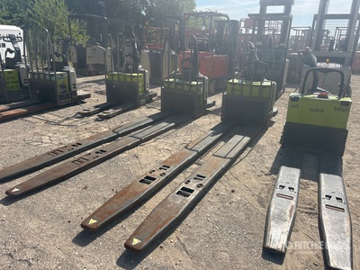 Crown PE4500-80 8000 lb Electric Pallet Jack