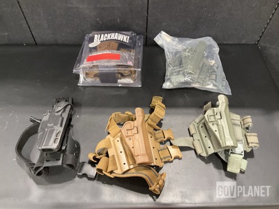(35) Assorted Pistol Holsters