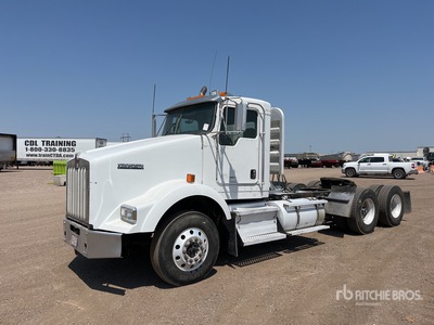 2011 Kenworth T800 6x4 Cabeza Tractora Cabina Corta