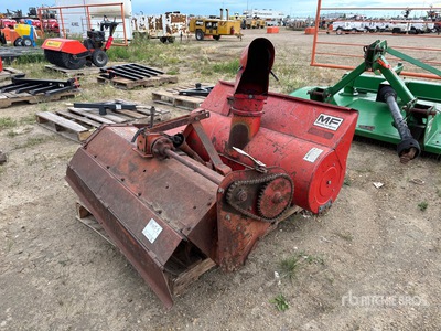 Massey Ferguson 4850 50 in 3-Point Fräse