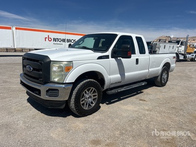 2013 Ford F-250 XL 4x4 Extended Cab Pickup