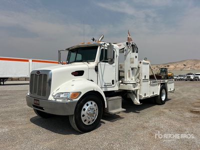 2005 Peterbilt 335 4x2 Servicewagen