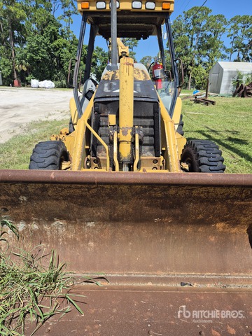 RETROEXCAVADORA 2006 CATERPILLAR 420
