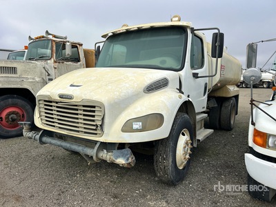 2004 Freightliner M2 106 4x2 Water Truck