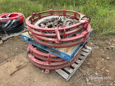 Quantity of (4) Pallets of 42 in Pipe line up clamps Pipe
