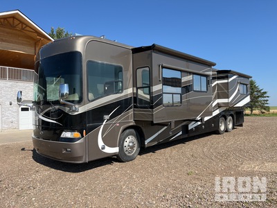 2007 Country Coach Allure 470 42 Ft Samochód z częścią mieszkalną