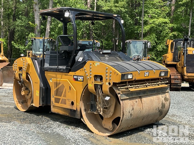 COMPACTADOR 2021 CATERPILLAR CB13