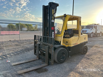 2014 Hyster H100FT 9100 lb Pneumatic Tire Forklift